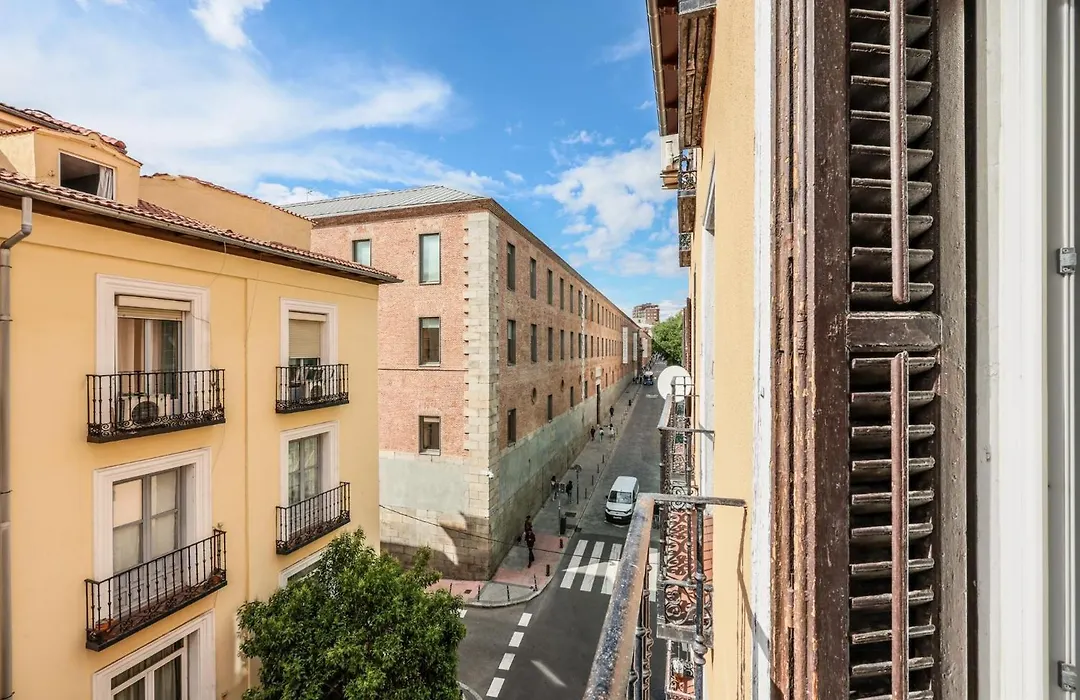 BE Coliving Madrid Centro-1